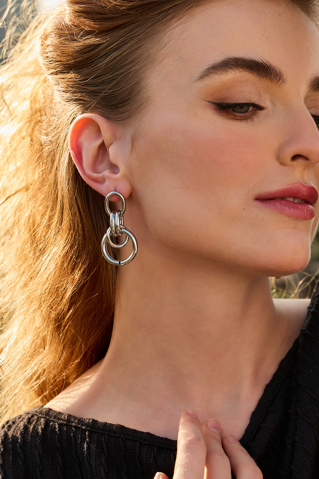 Silberfarbene Ohrringe