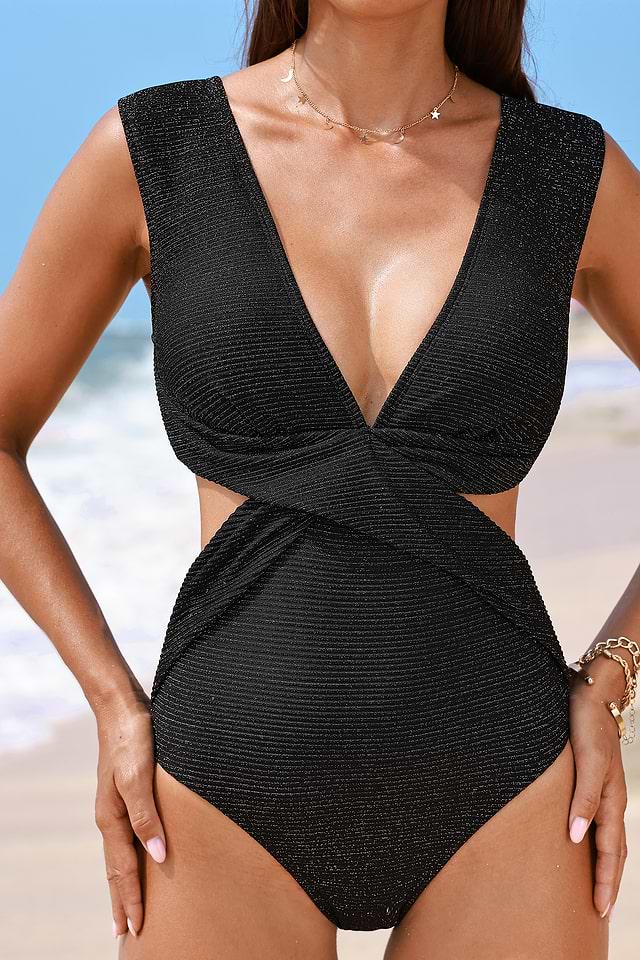 monokini swim dress Sunsets Escape Budding Romance Sienna 20 / BUDDI / 983 Blending the elegance of a swim dress with the sleekness of a monokini Norma Kamali Underwire One-Piece Swimsuit