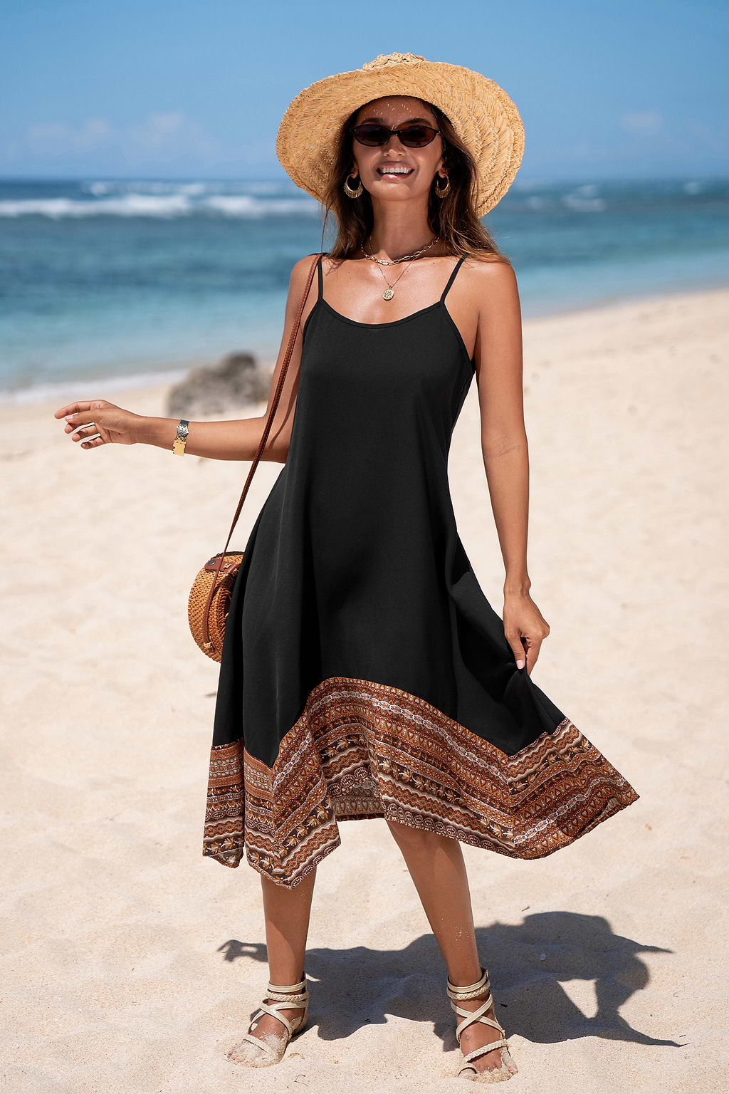 Minivestido negro estilo vals bohemio