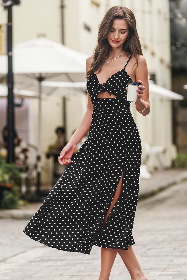 Robe longue à pois col V sans manches