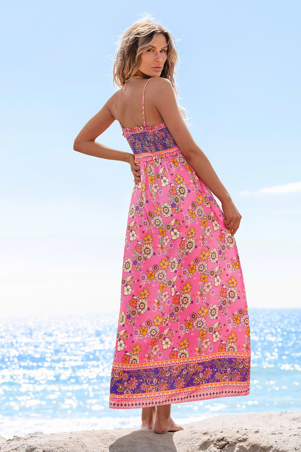 Sukienka maxi z kwiatowym wzorem Blossom & Thrive