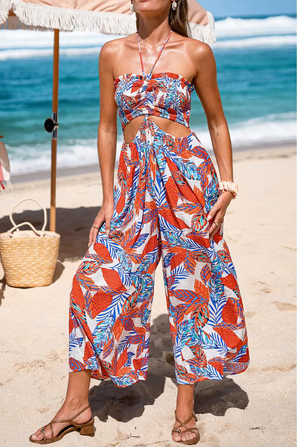 Combinaison tropicale col cœur