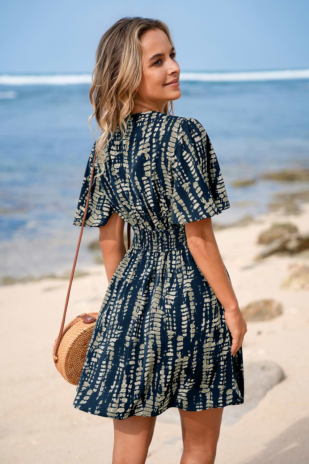 Abstraktes Tiefer Ausschnitt Minikleid