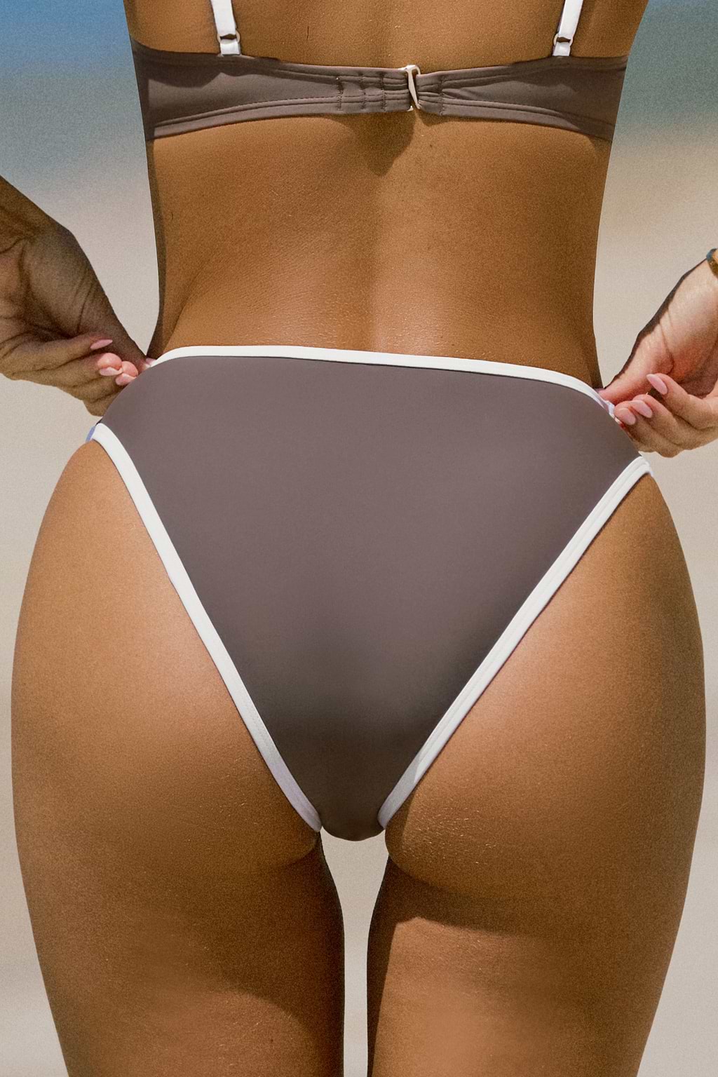 Colorblock Cheeky Bottoms Set