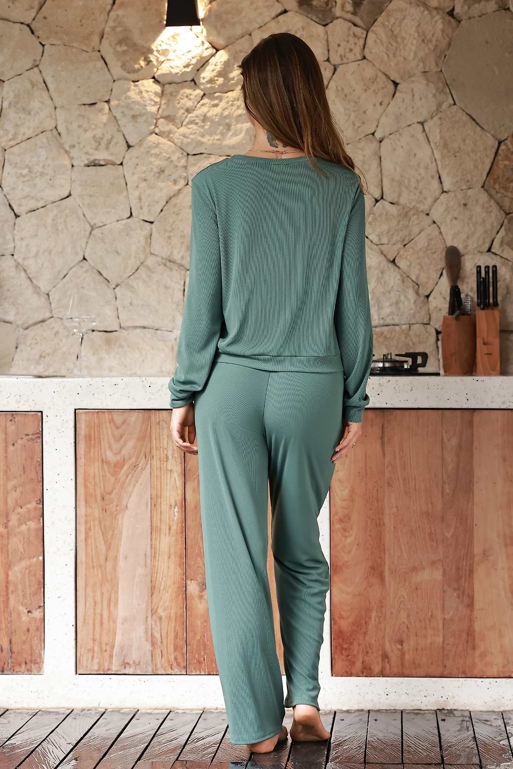 Ensemble de pyjama haut à manches longues et pantalon vert
