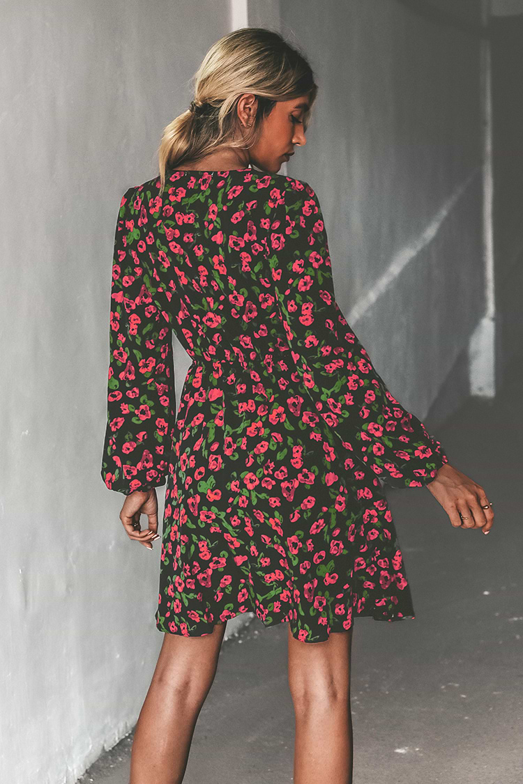 Mini Vestido con Estampado Floral con Sobrecubierta