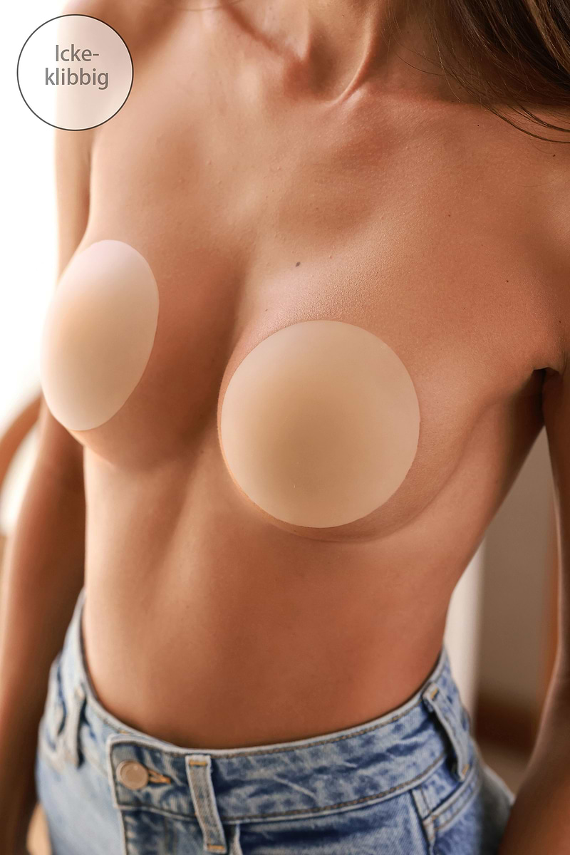 Pasties desnudos con soporte completo