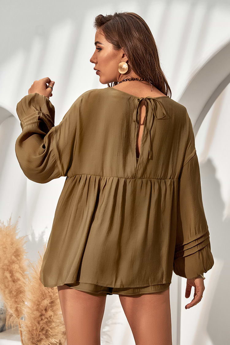 Shorts mit Schlitzen und elastischer Taille