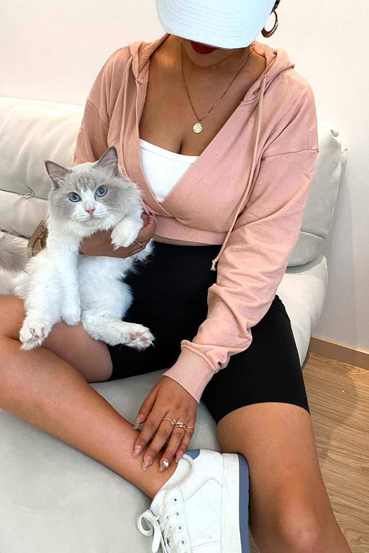 Sweat à capuche avec cordon de serrage