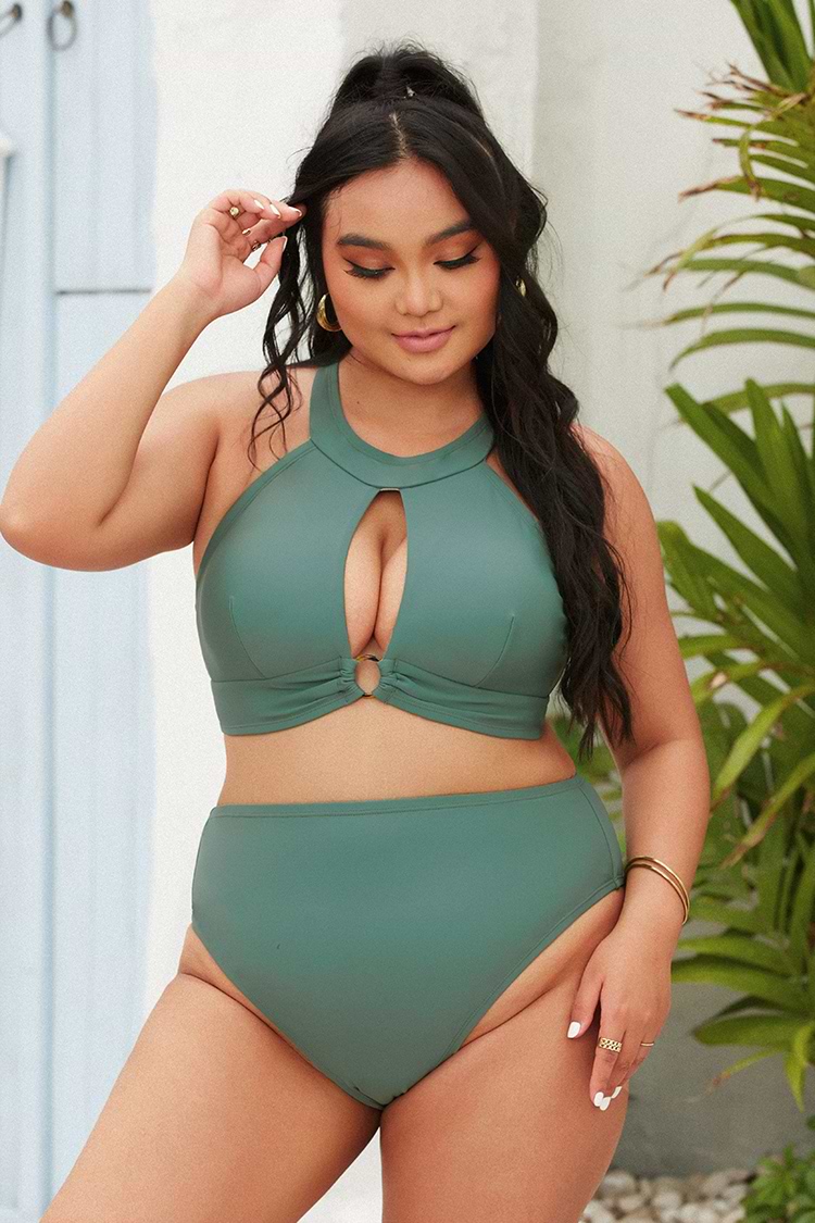 Bikini Top Talla grande con escote alto y Keyhole