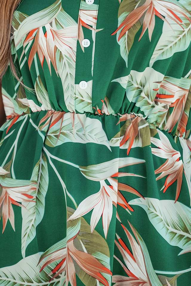 tropical print fit and flare dress Lulu Tropical Pleated Flare Midi Dress – No. 14
