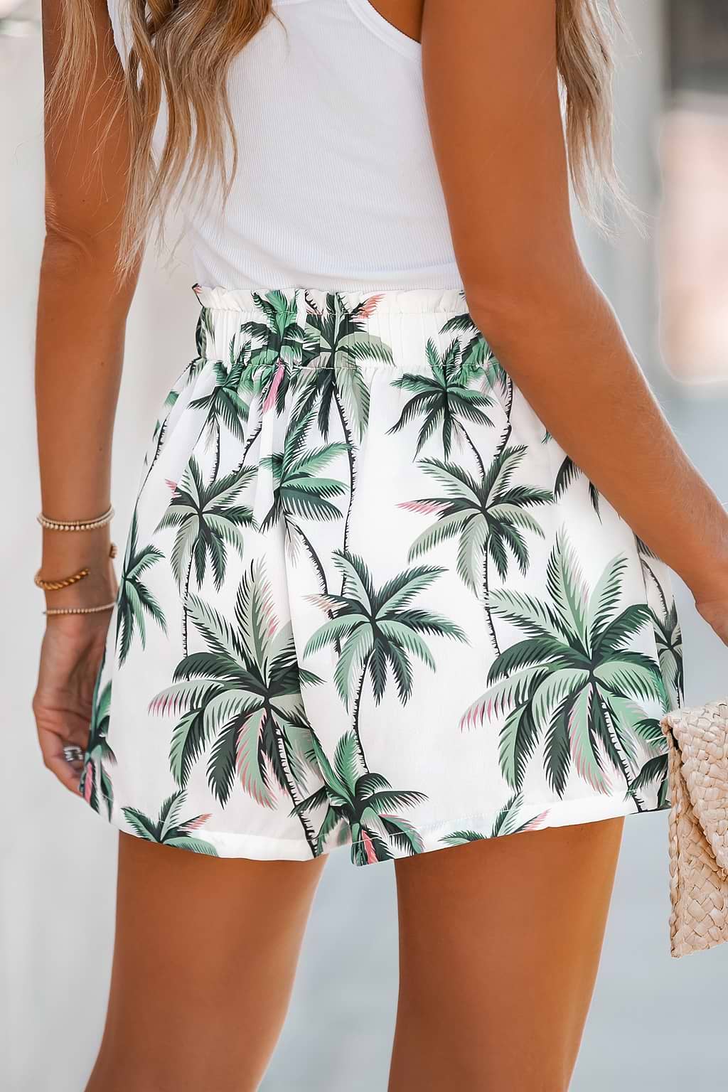Szorty ze ściągaczem w kształcie palmy