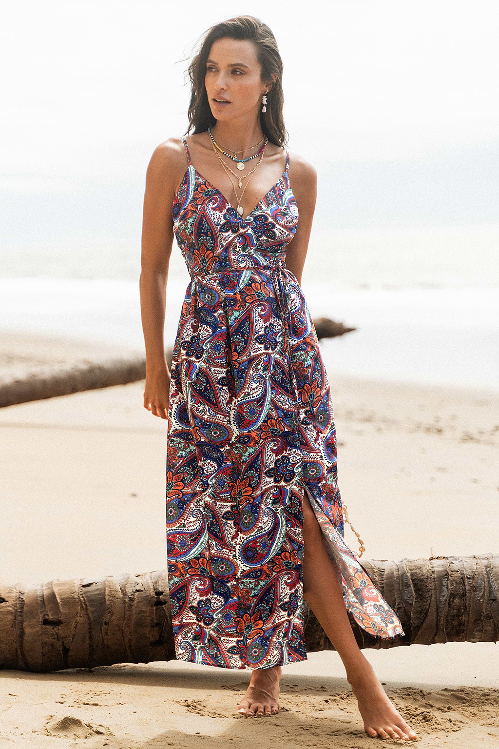 V-Ausschnitt Maxikleid mit Paisley-Print und Gürtel