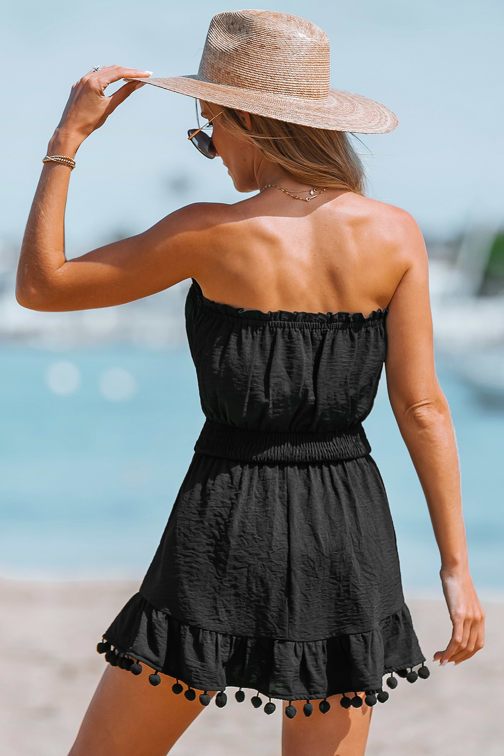 Robe cover up à glands et dos nu