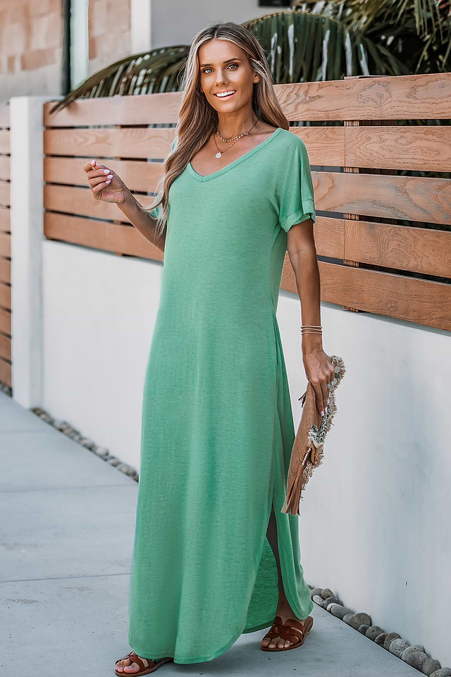 chinese dress ladies Betsy & Adam Women's Foil Print V-Neck Gown - Sage/Gold