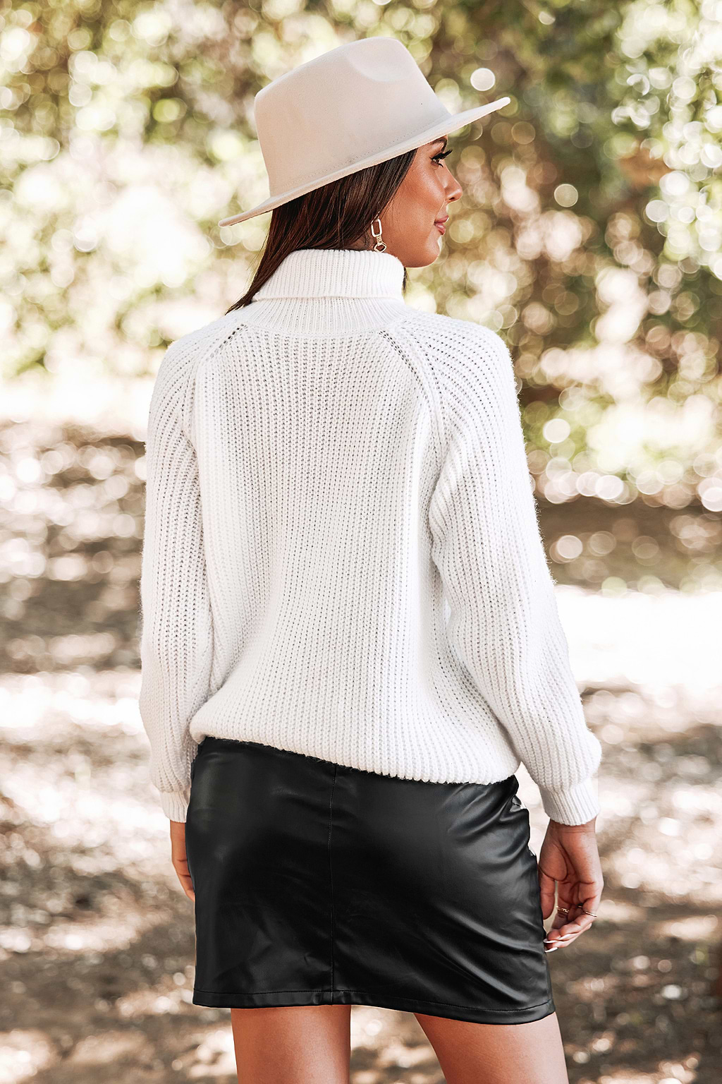 Autumn Air Rib Turtleneck Sweater