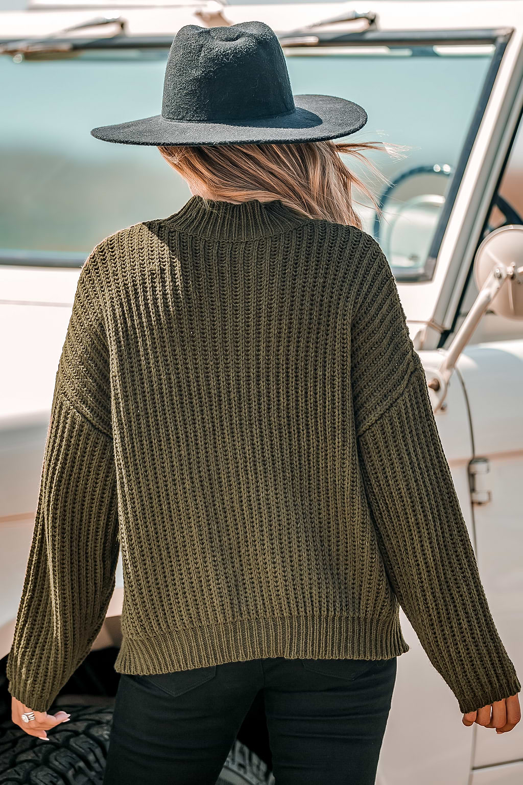 Dark Green Chunky Knit Turtleneck Sweater