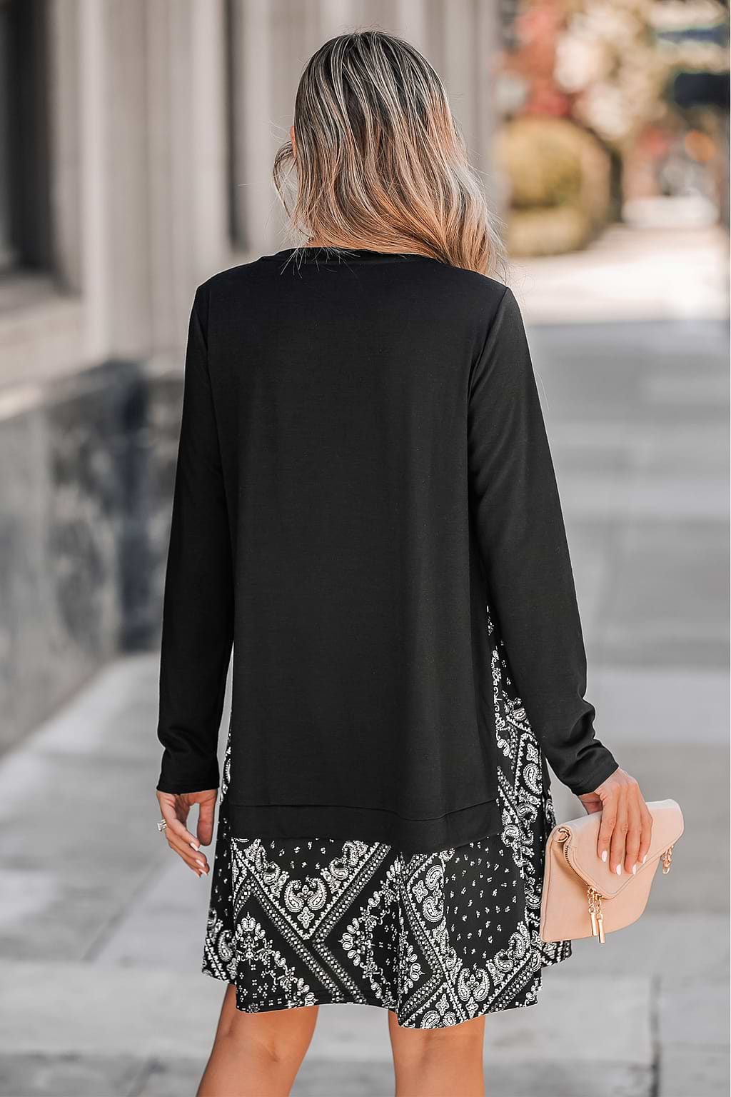 Minivestido evasé con estampado de cachemira