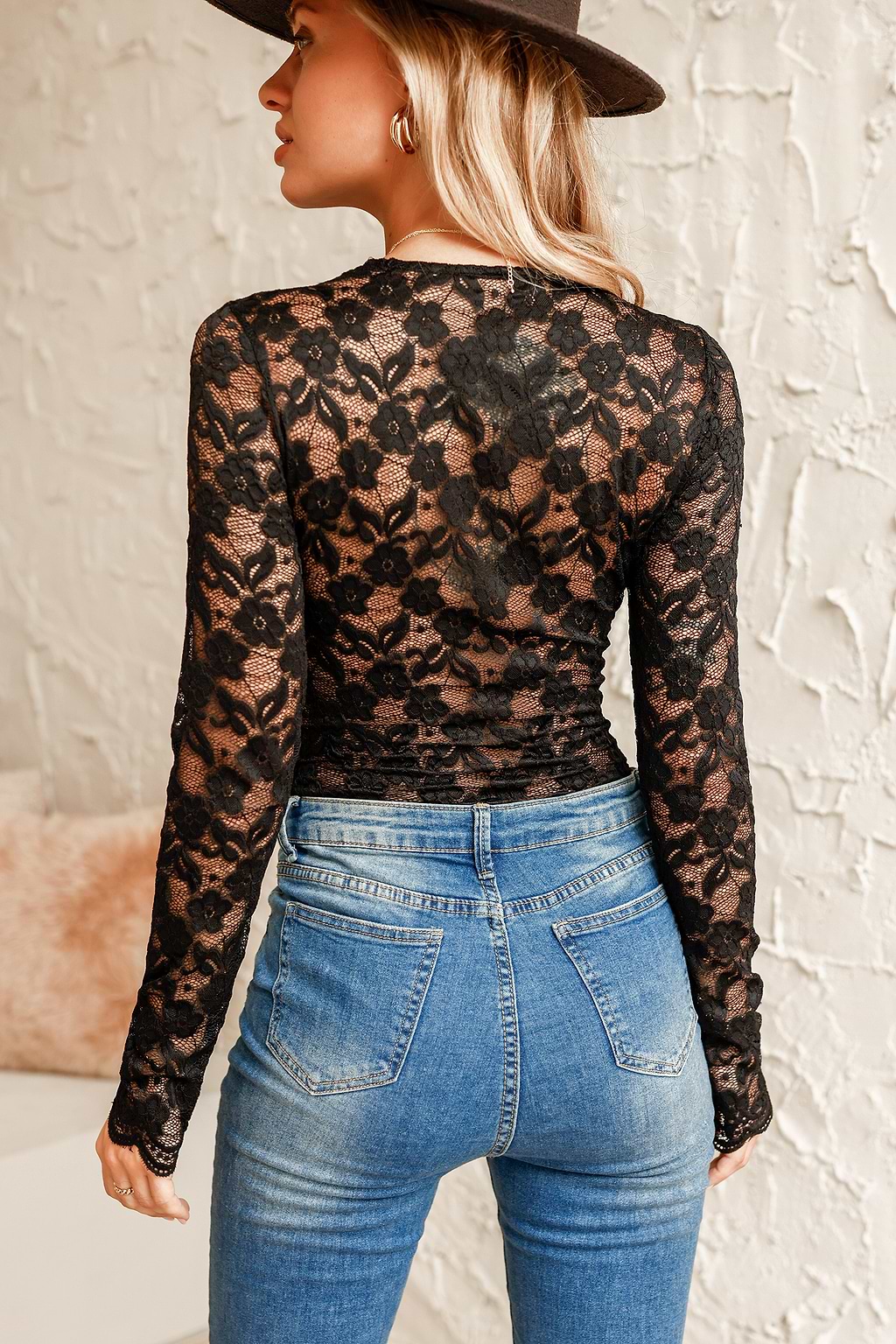Floral Lace Long Sleeve Bodysuit
