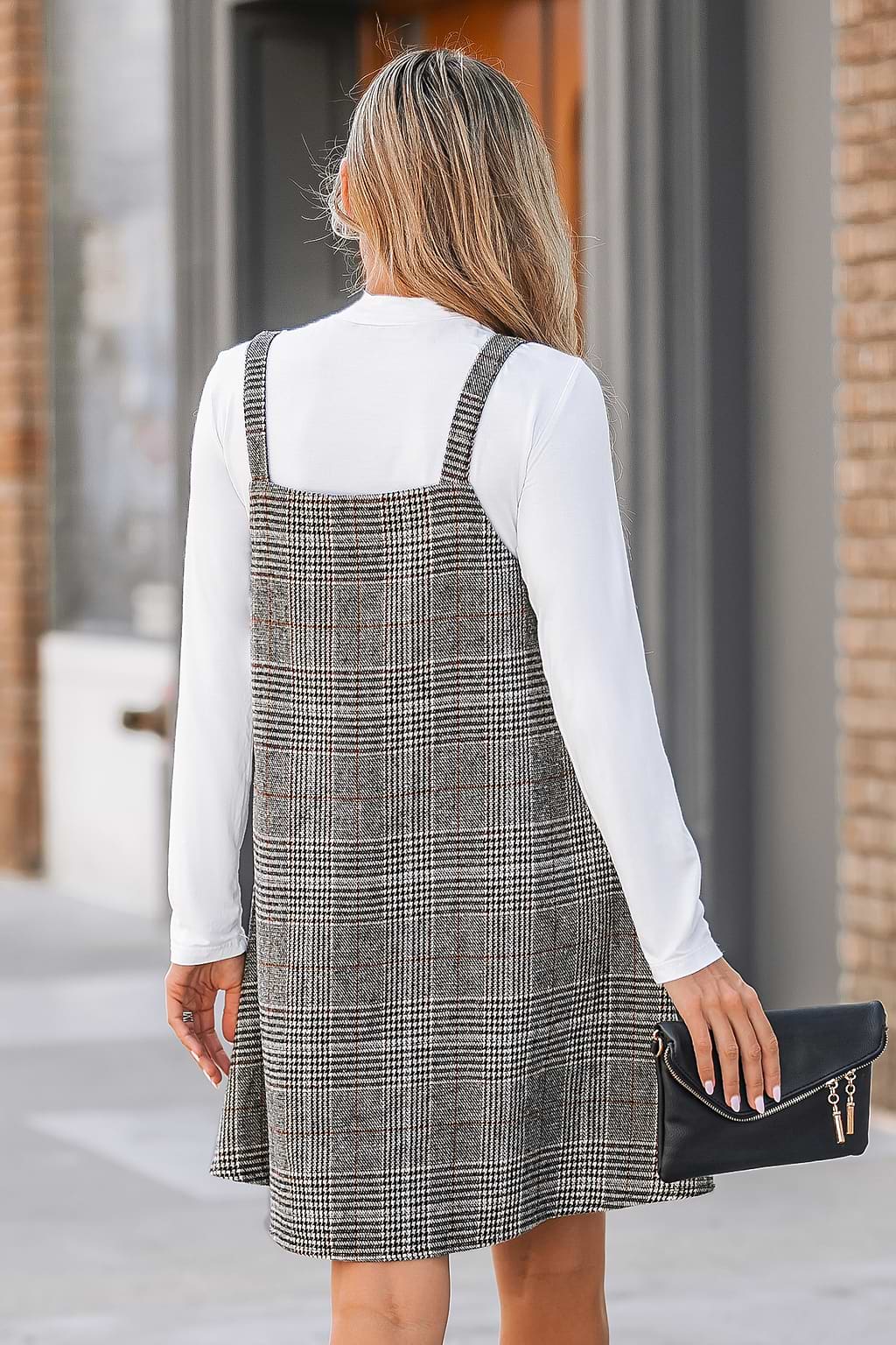 Robe courte à col en V en carreaux