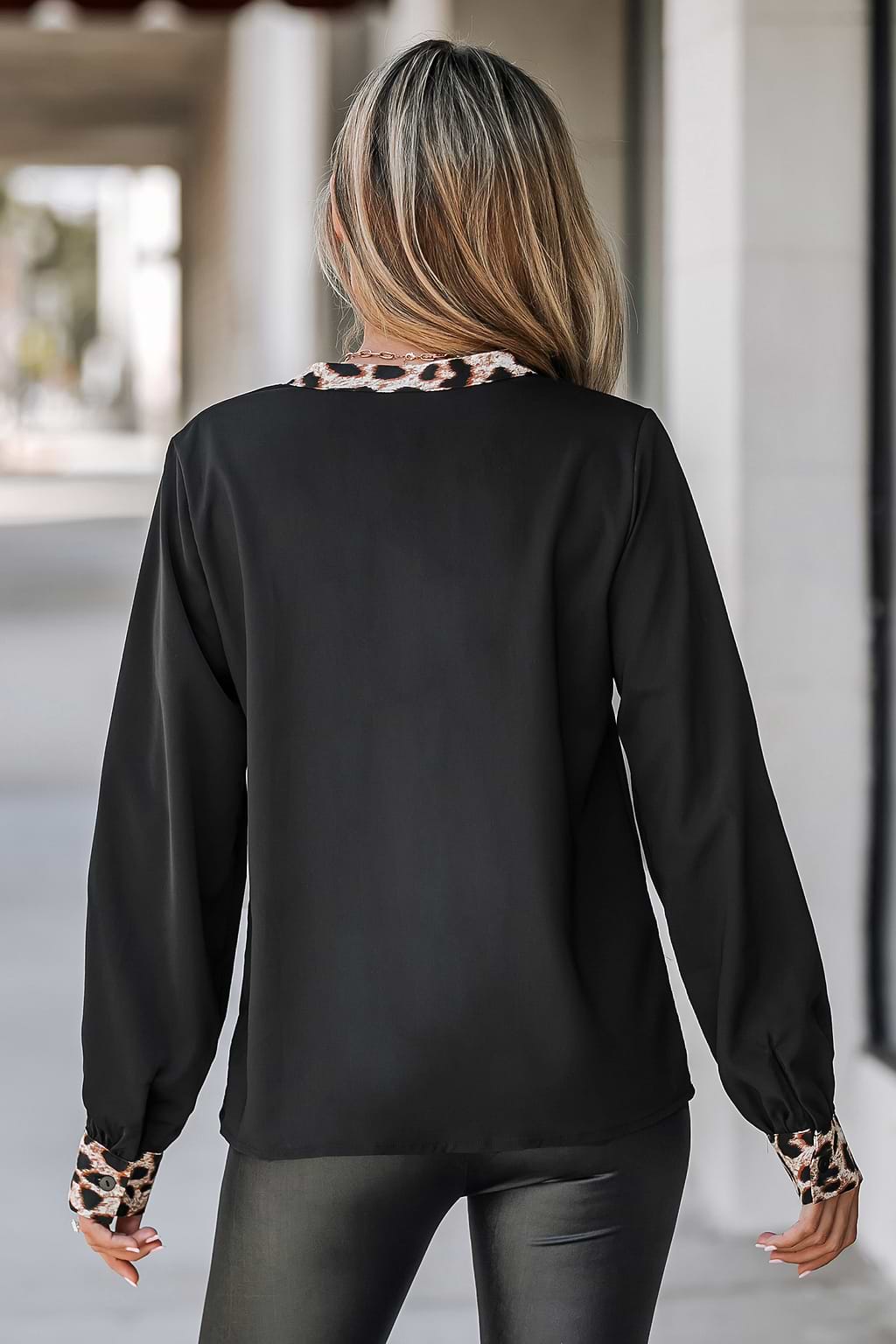 Leopard Print Trim V-Neck Top