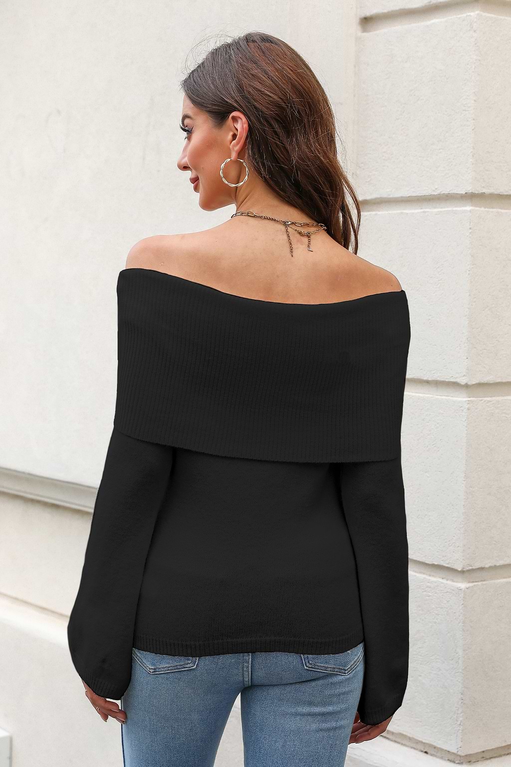 Onyx Off-the-Shoulder Pullover