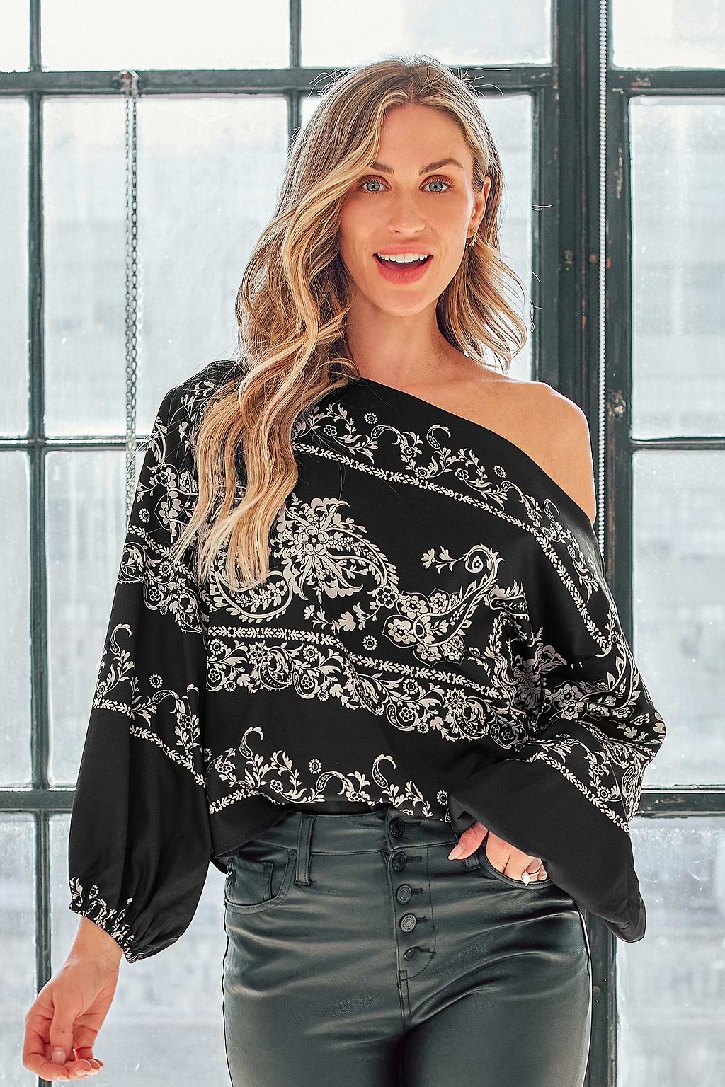 One-Shoulder Top mit Paisleymuster