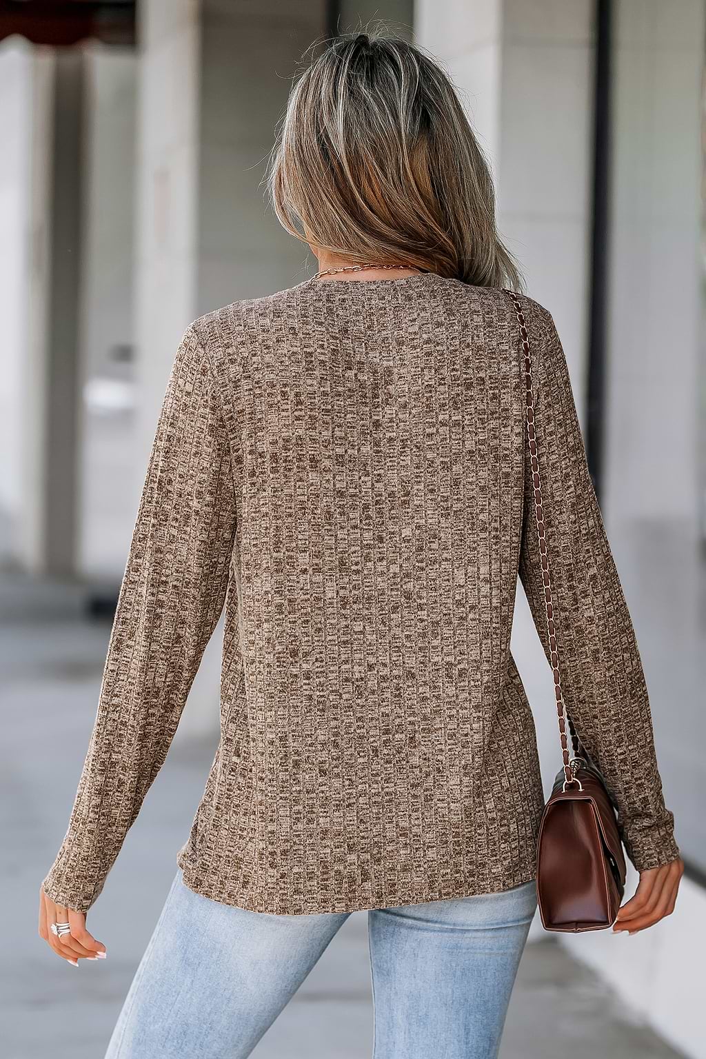 Plissiertes T-Shirt mit Knopfleiste