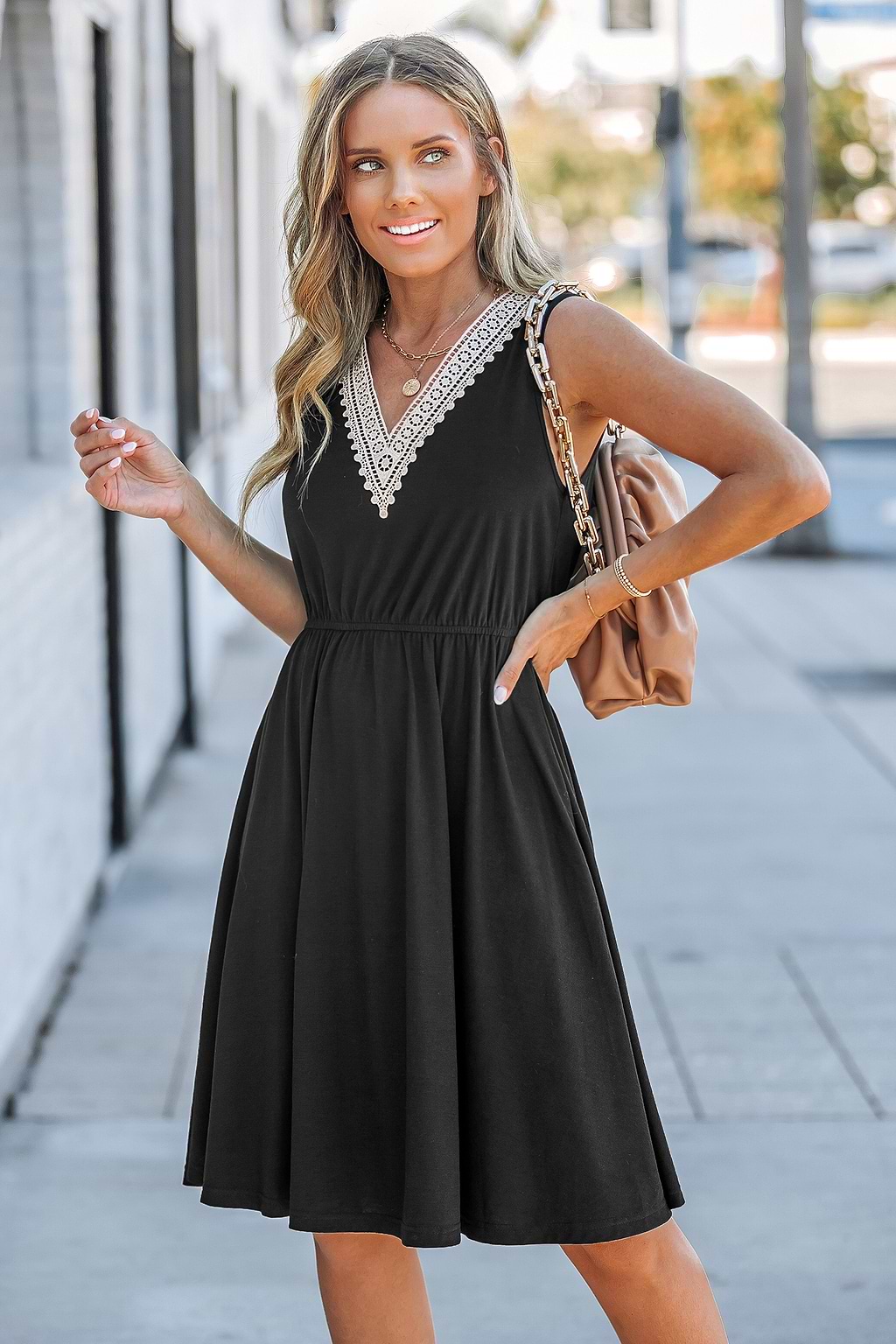 Ärmelloses A-Linien-Minikleid