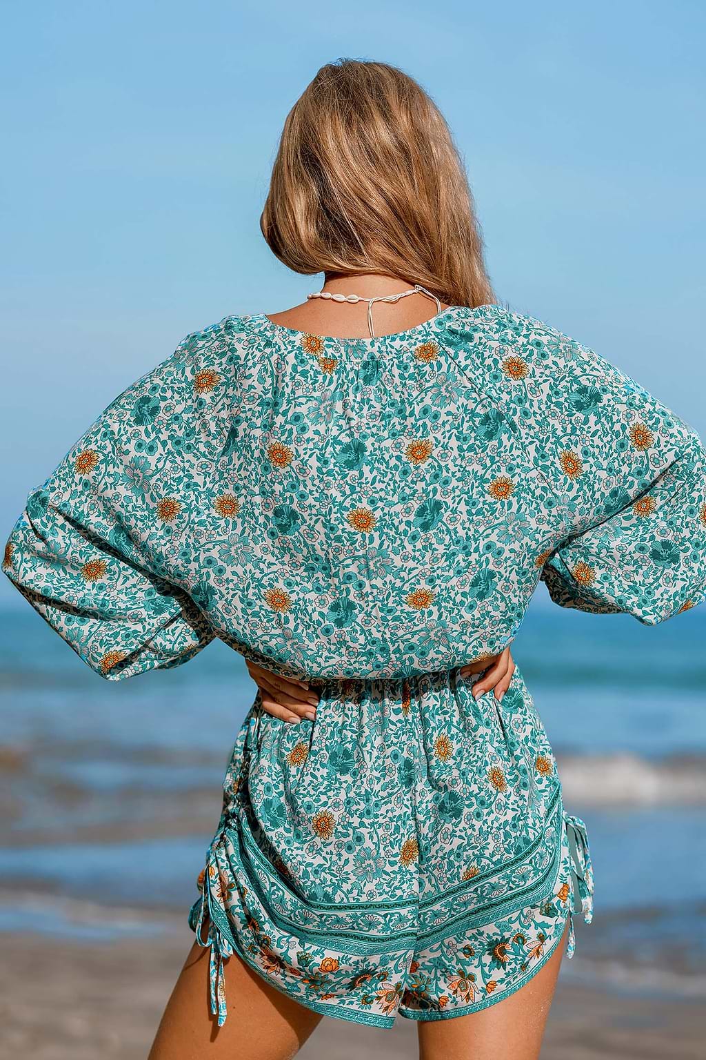 Floral Romper mit Blousonärmeln