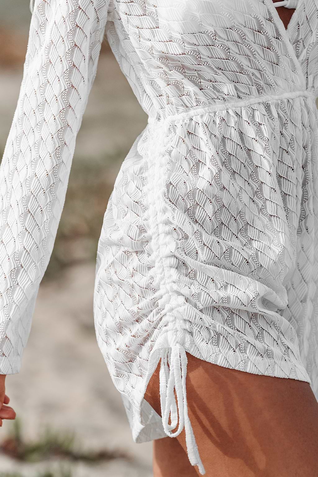 Romper mit tiefem V-Ausschnitt