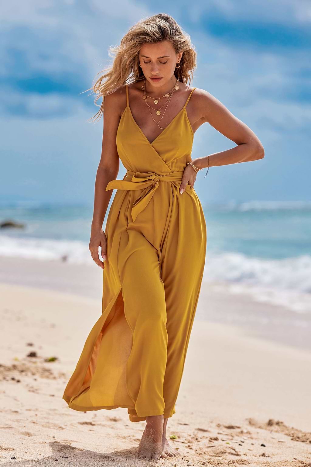 Combinaison à jambes larges avec col surplis jaune moutarde