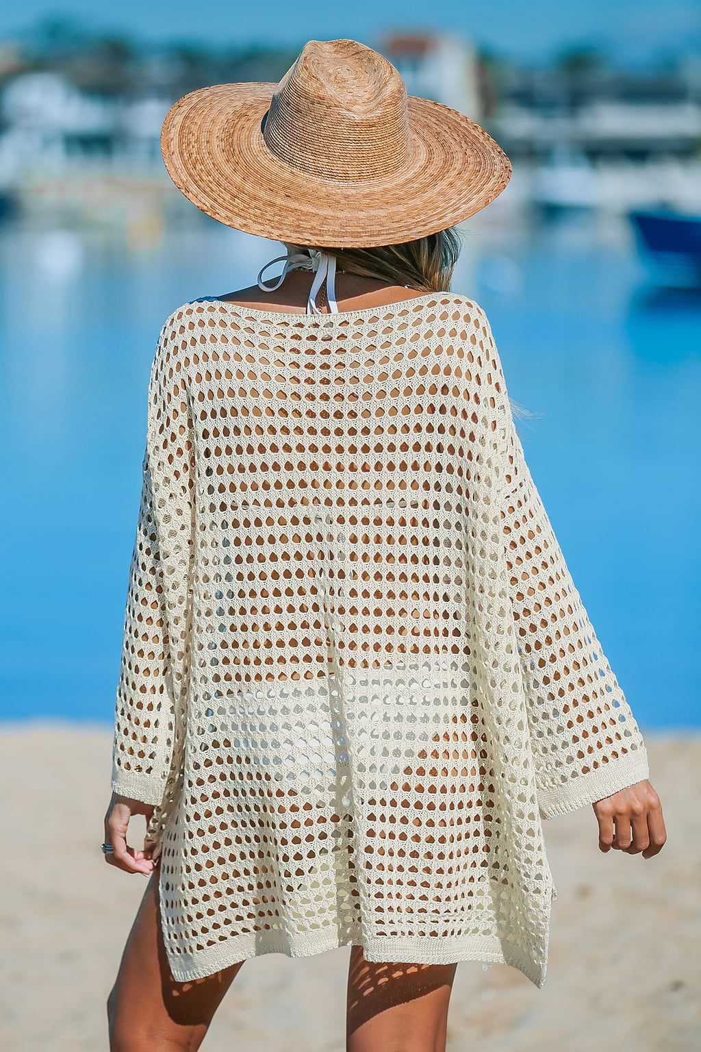 Haut cover up à col bateau en tricot ouvert