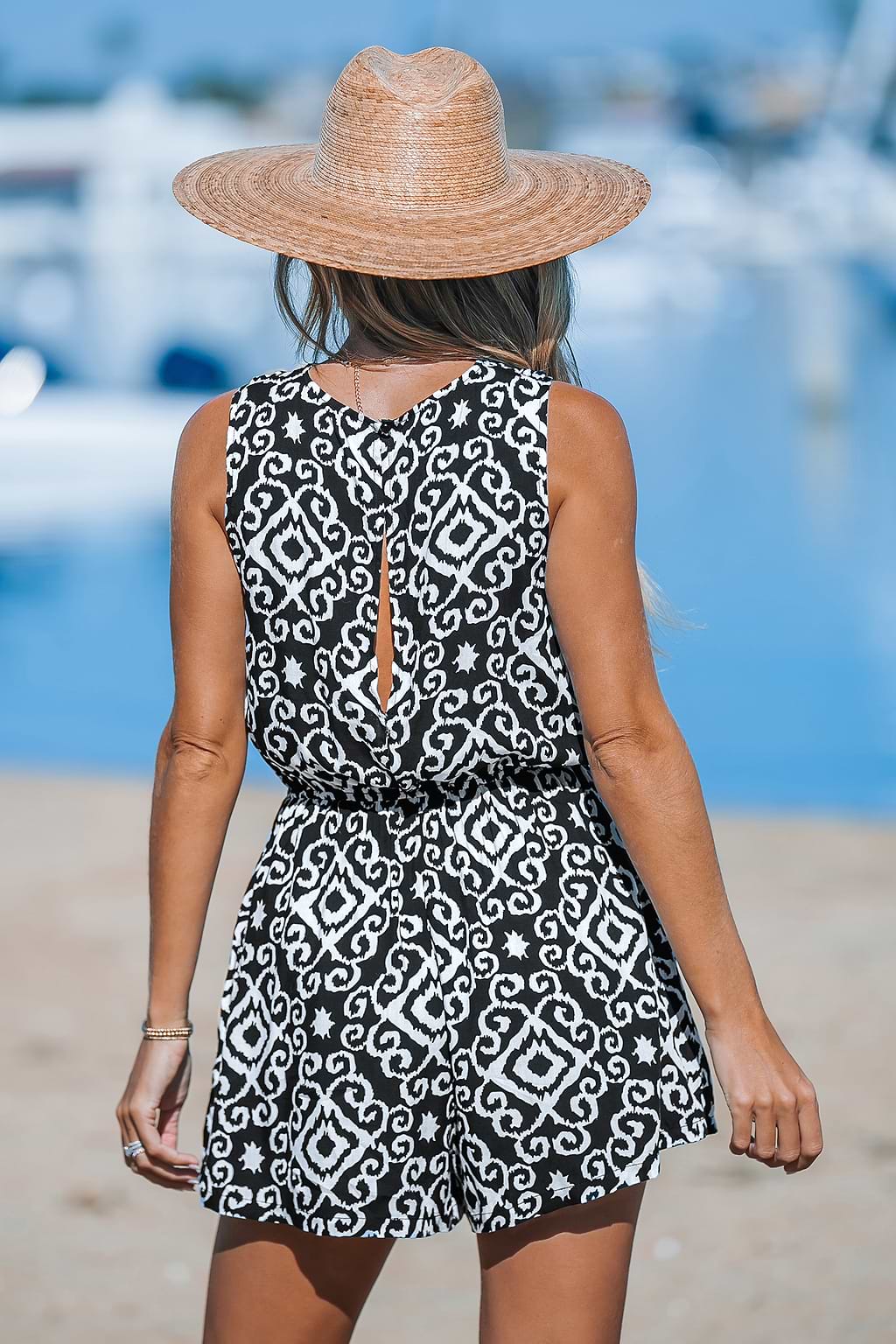 Etnische mouwloze romper met halternek