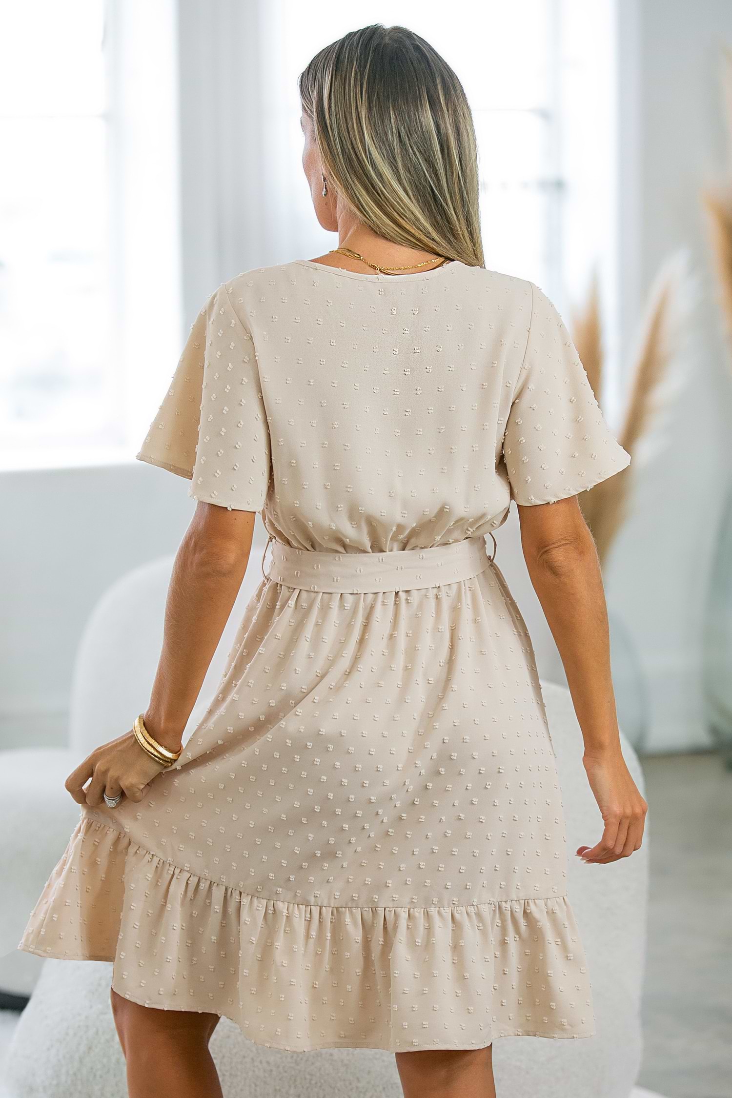 SUKALA オープンネックT M Surplice V-Neck Midi Dress