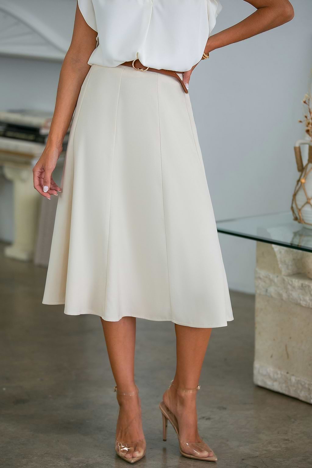 Beige uitlopende maxirok