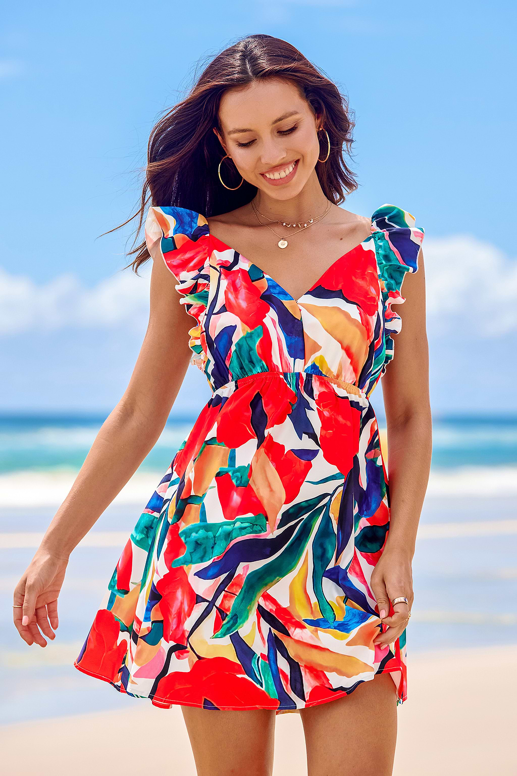 Geblümtes Minikleid mit Rüschen und V-Ausschnitt