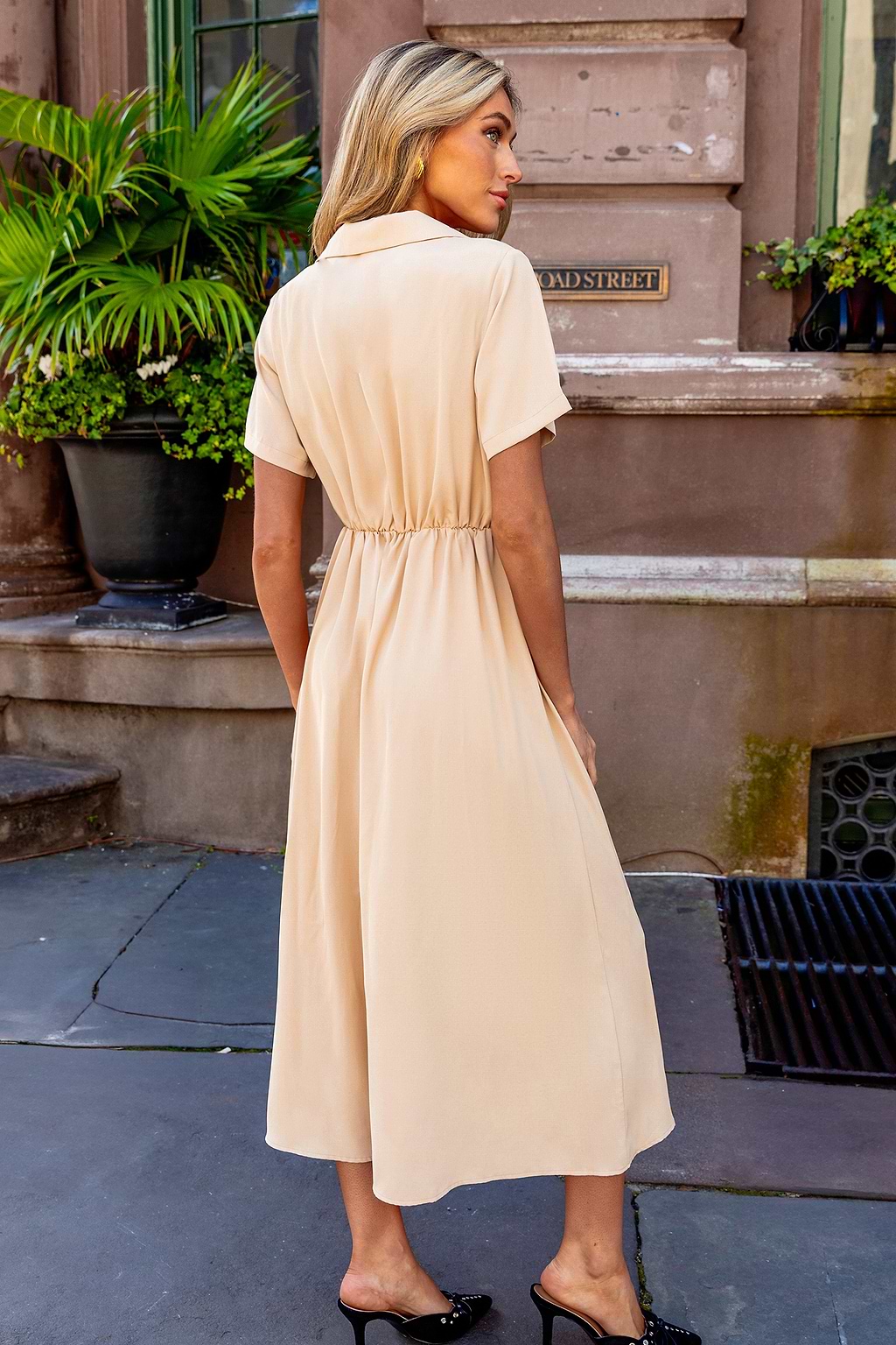 Retro Khaki Collared Surplice Split Hem Maxi Dress