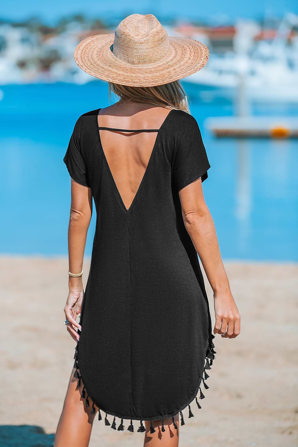 Black Round Neck Short Sleeve Tassel Hem Mini Dress