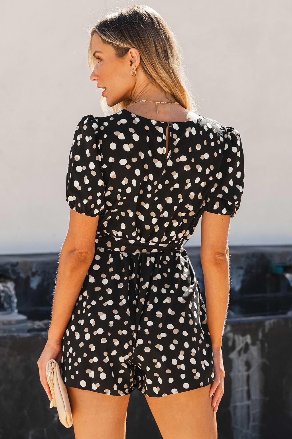 Polka Dot Surplice romper met pofmouwen en wijde pijpen