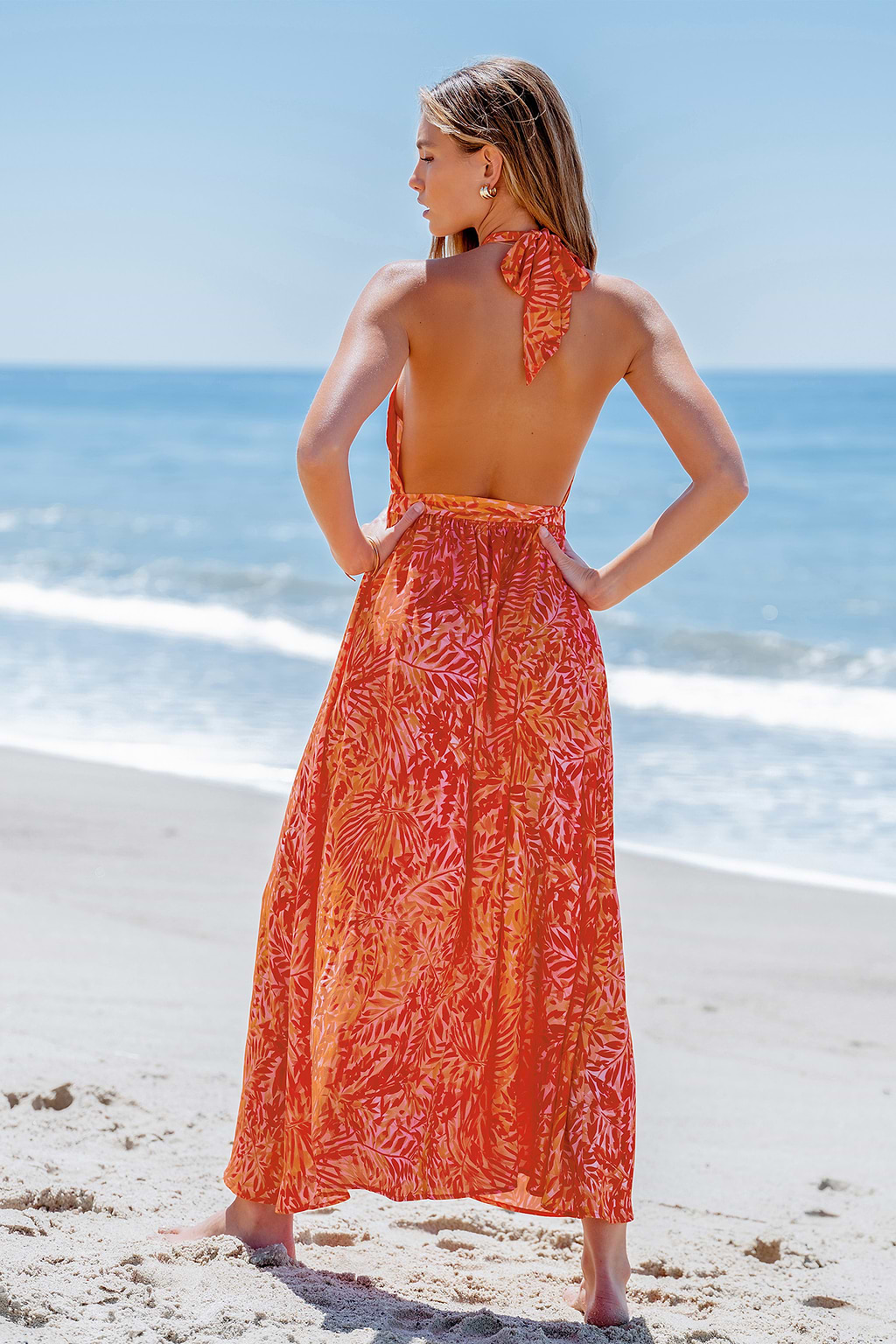 Maxi-jurk met uitgesneden bladprint en riem