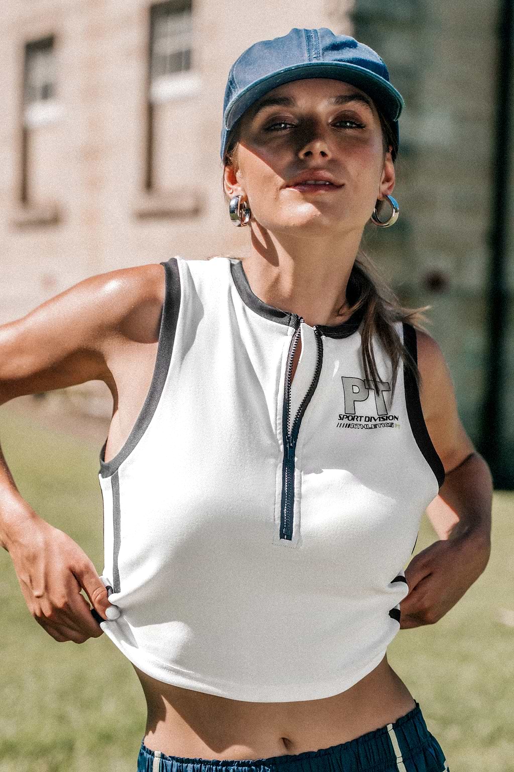 Round Neck Front Zipper Jersey Top
