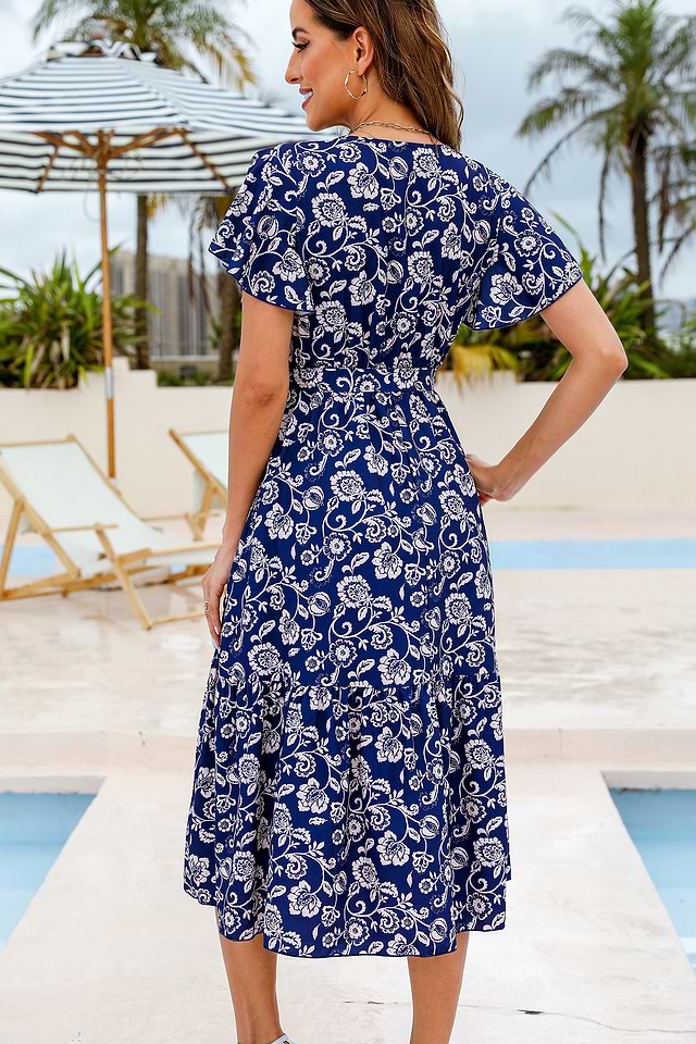 green emerald velvet dress Elyna Slinky Halter Maxi Dress / Navy | Meshki