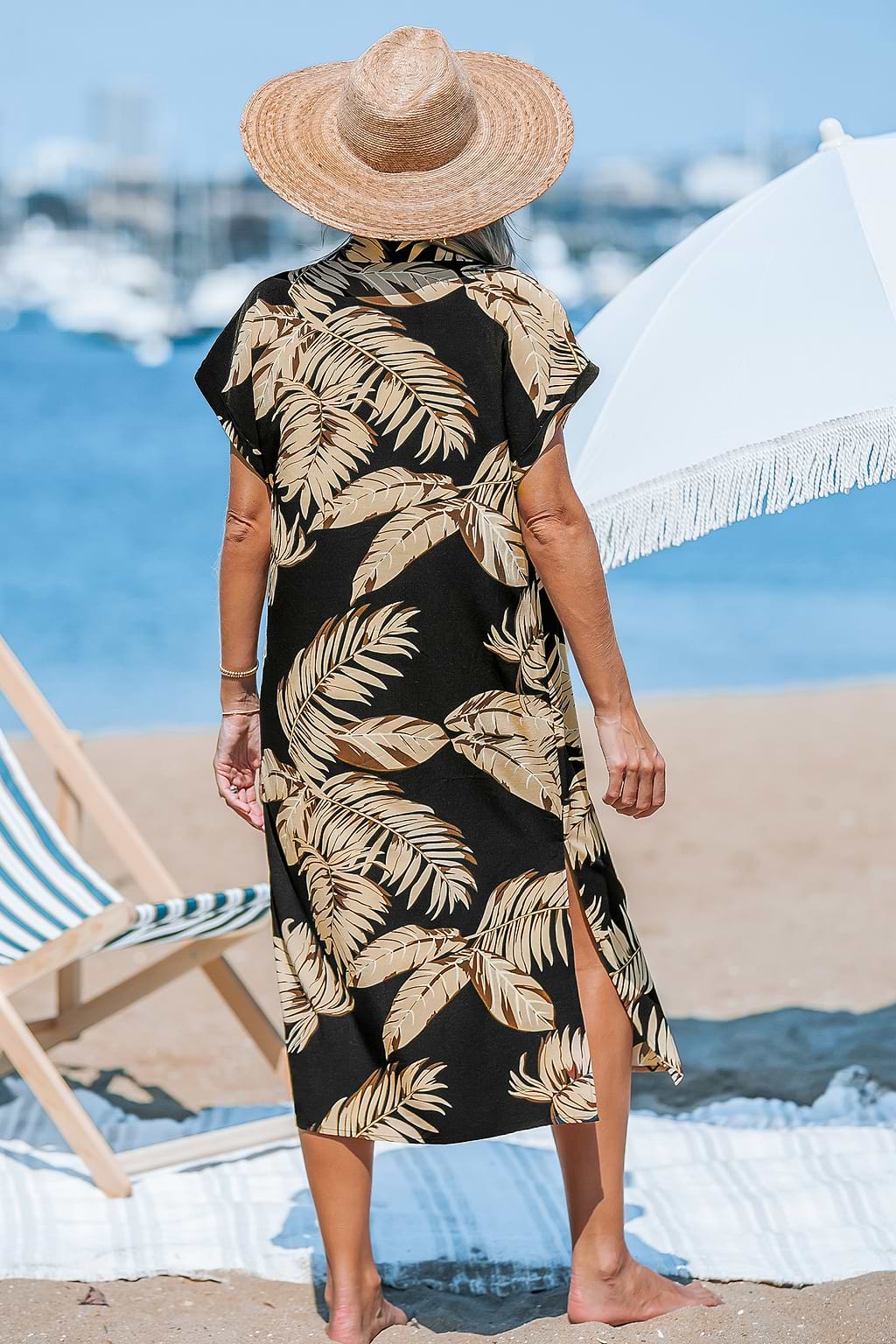 Robe cover up à mancherons et imprimée feuilles tropicales