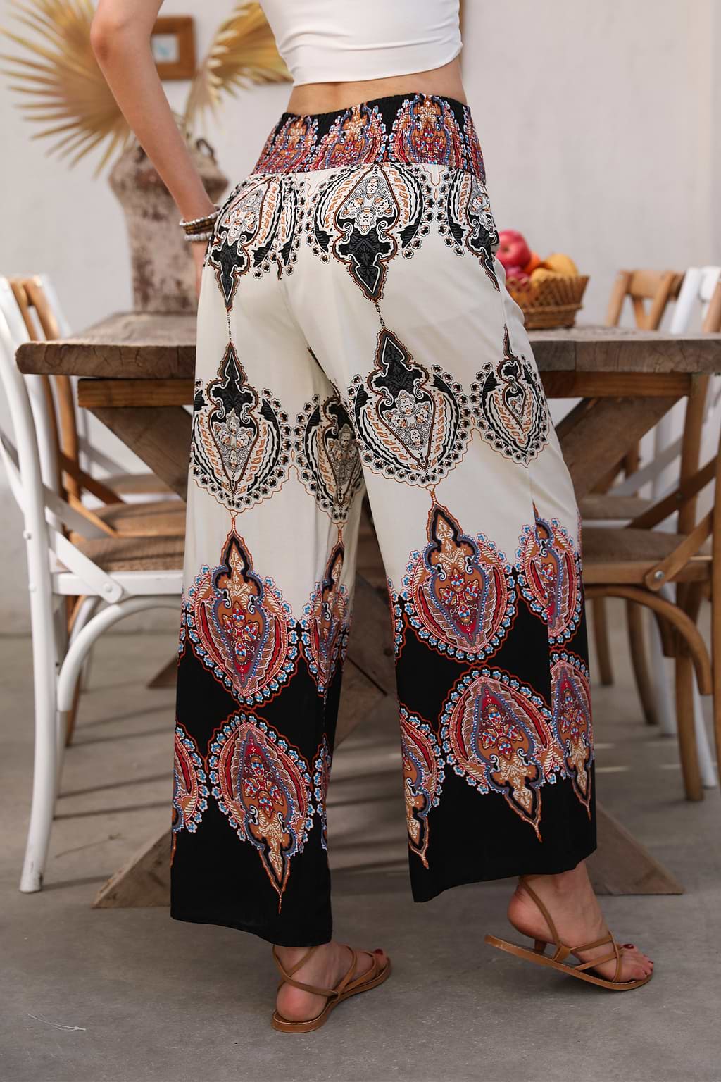 Boho-Hose mit gesmokter Taille und geradem Bein