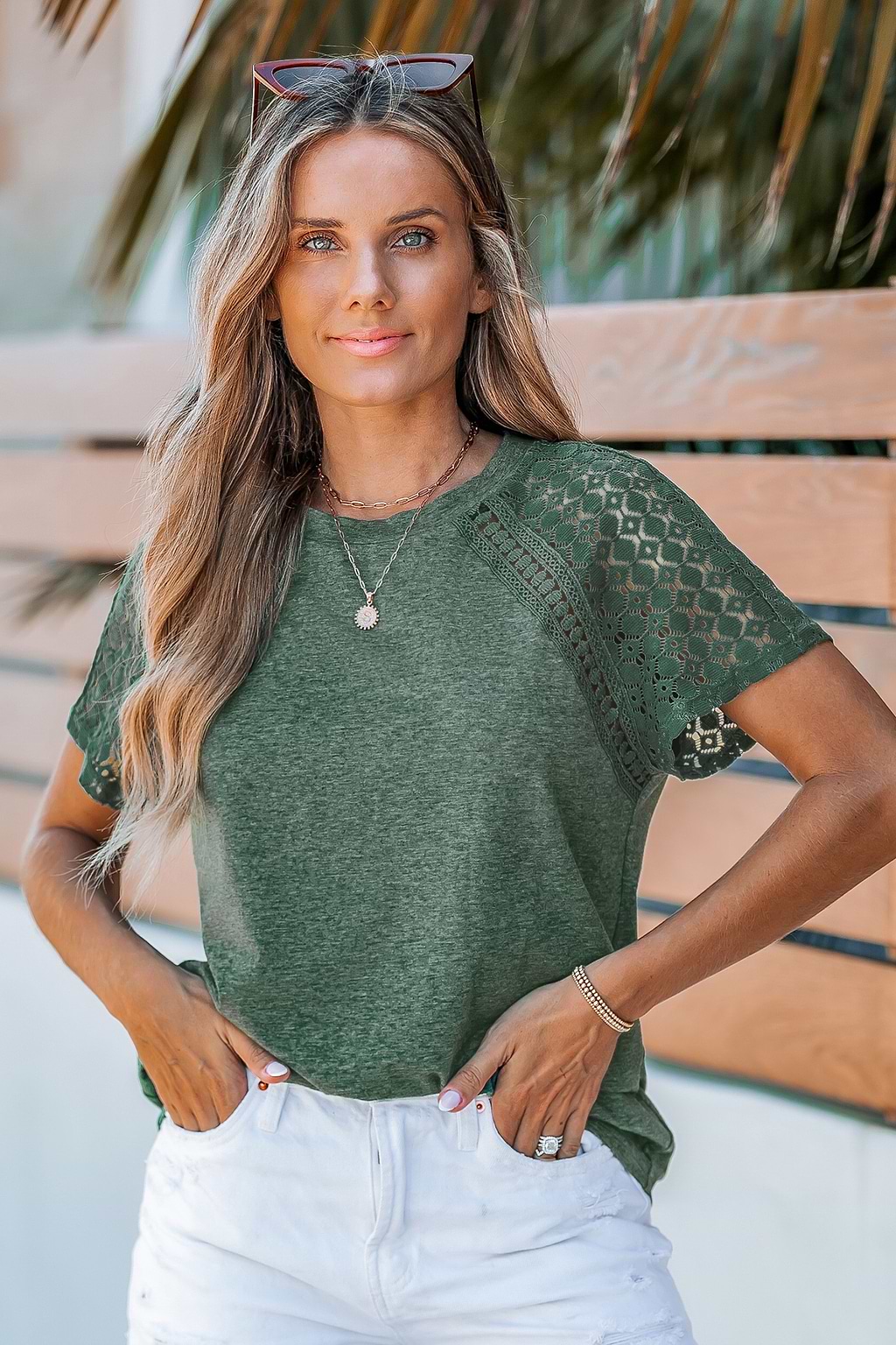 T-shirt avec manches courtes en dentelle vert