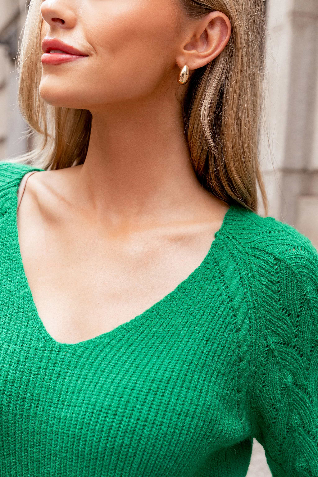 Green V-Neck Long Sleeve Knit Sweater