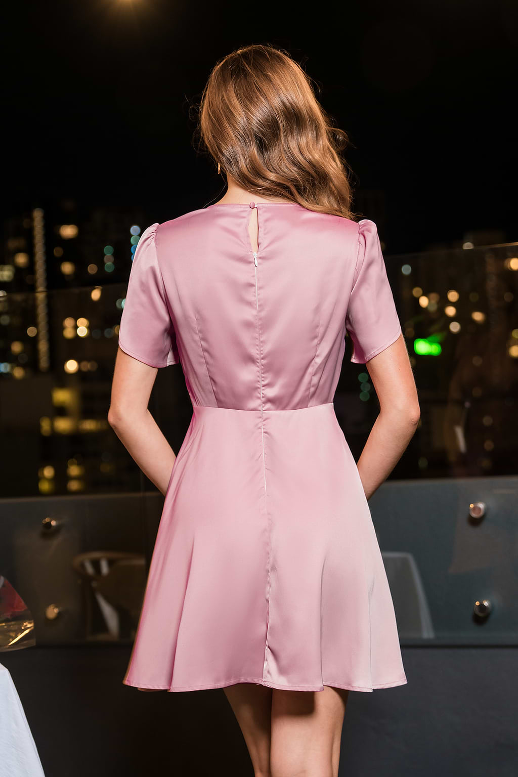 Pink Round Neck Short Sleeve Satin Mini Dress