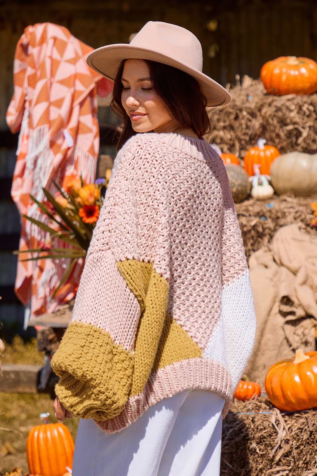 Colorblock Round Neck Long Sleeve Slouchy Sweater