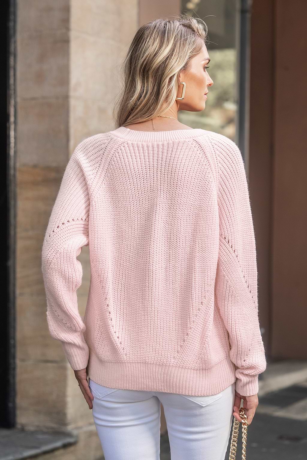 Rosa langärmelige Strickjacke mit V-Ausschnitt